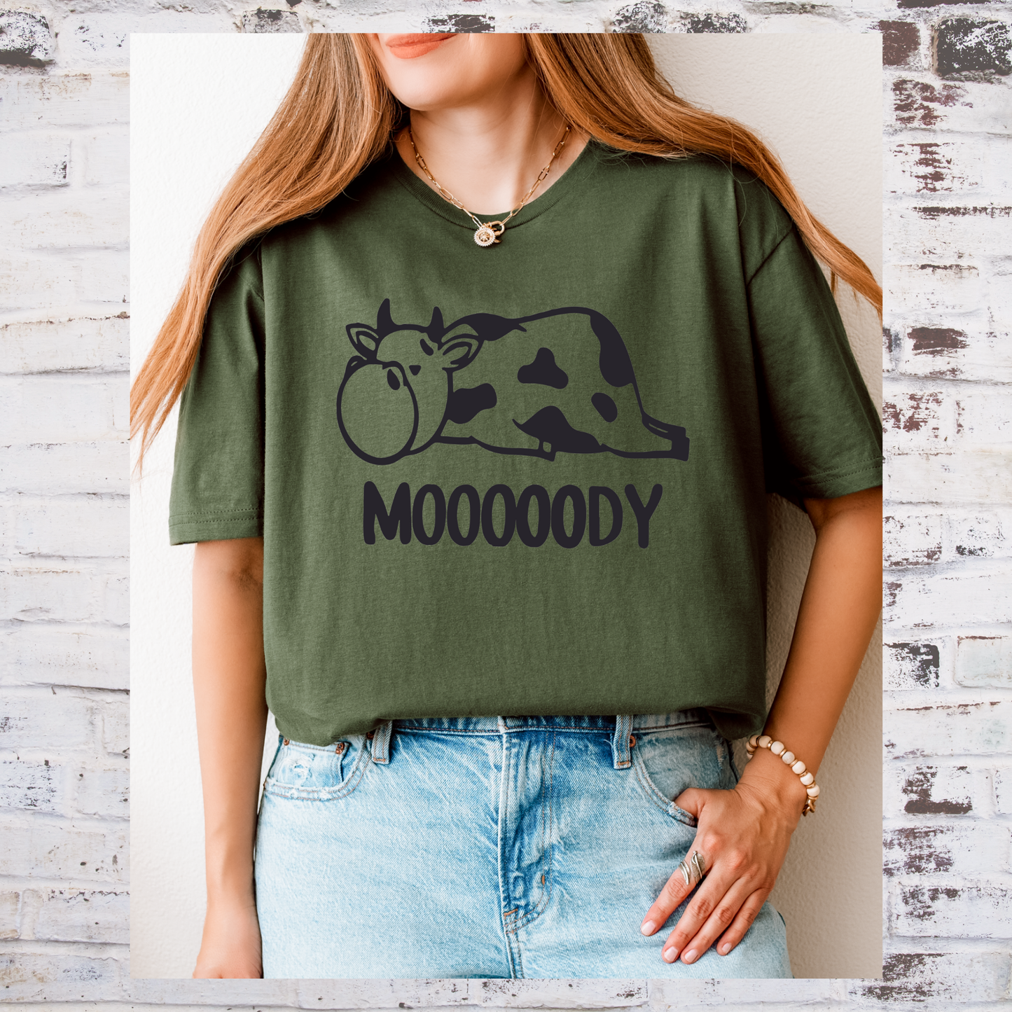 Moody tee
